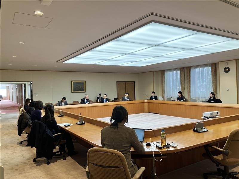 日伯対話共同議長と学生との対話の会場内の様子