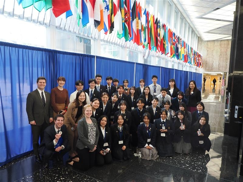 国務省での集合写真