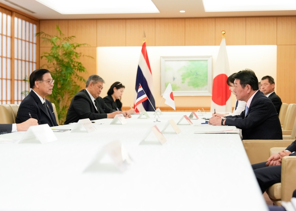 茂木外務大臣とシーハサック・タイ王国副首相兼外務大臣の会談の様子