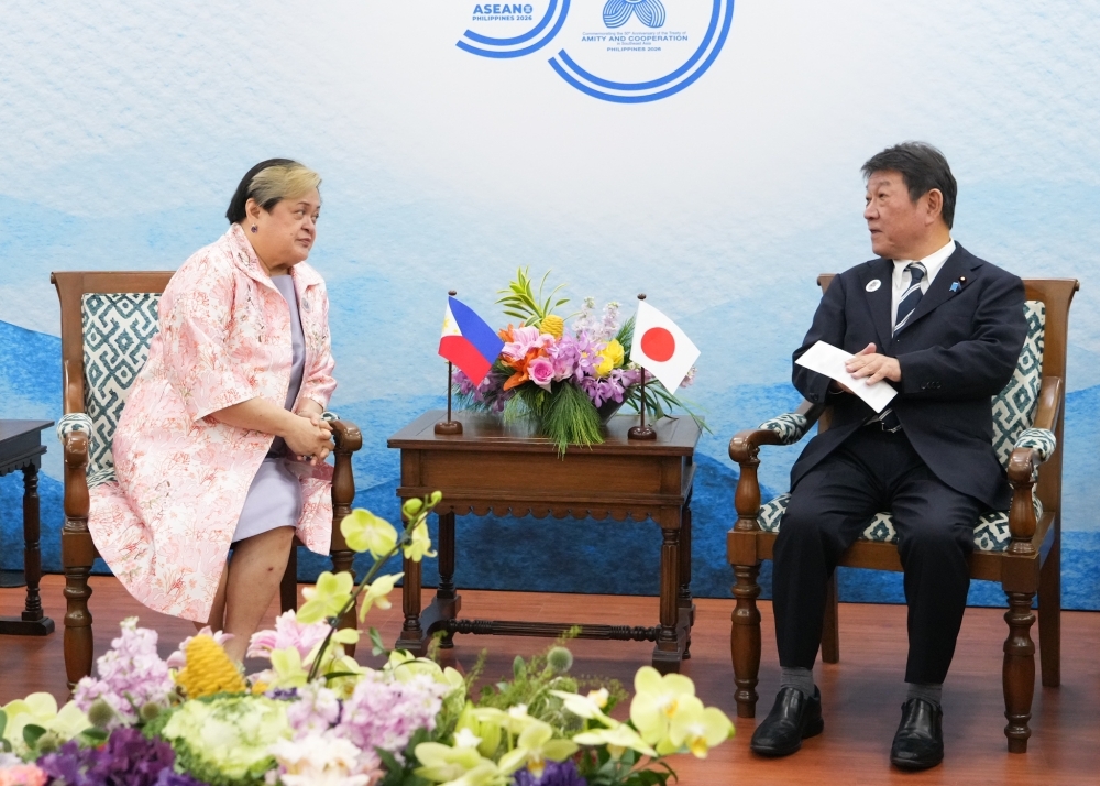 会談中の茂木外務大臣とラザロ外相