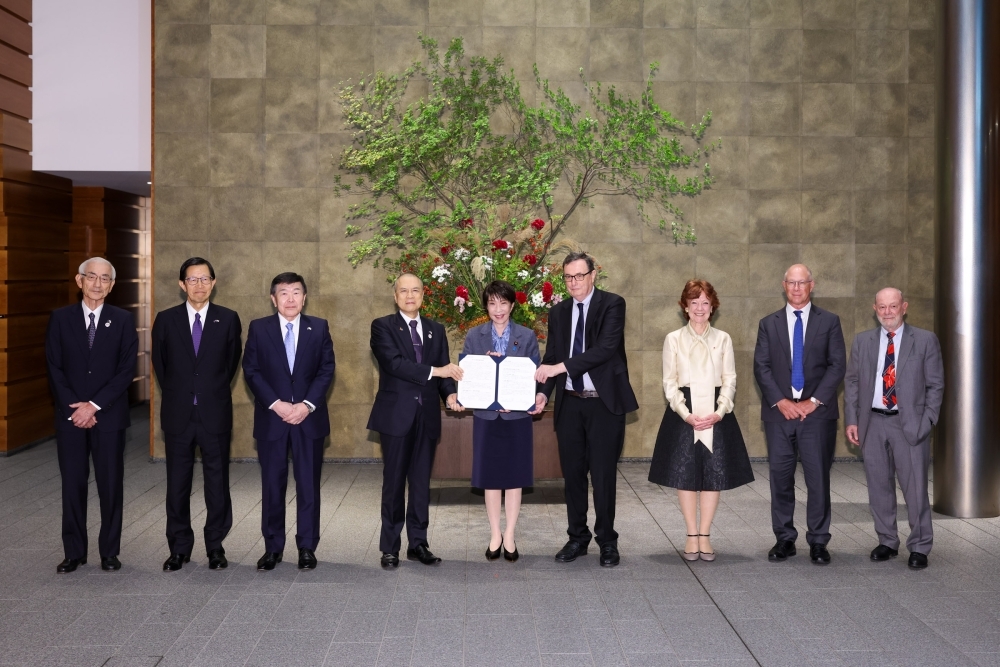 高市総理大臣と日豪・豪日経済委員会の記念写真