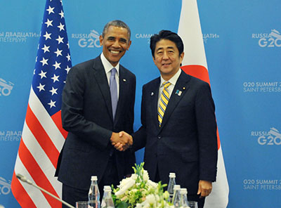 日米首脳会談におけるオバマ米国大統領と安倍総理大臣(右)(9月5日、ロシア・サンクトペテルブルク 写真提供:内閣広報室)