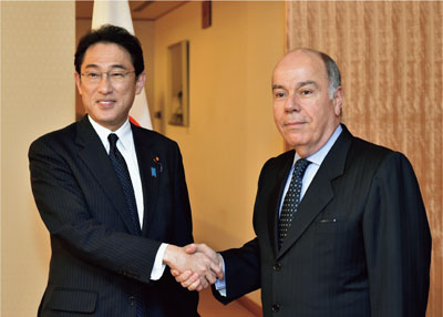 ヴィエイラ・ブラジル外相と岸田外務大臣の外相会談(7月29日、東京)