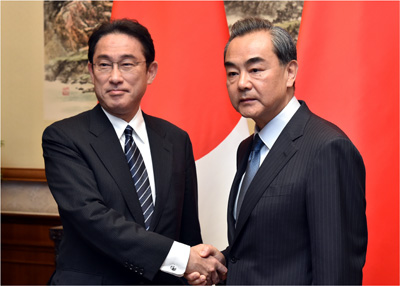 日中外相会談(4月30日、中国・北京)