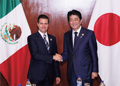 日・メキシコ首脳会談(11月10日、ベトナム・ダナン 写真提供:内閣広報室)