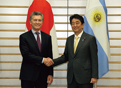 日・アルゼンチン首脳会談(5月19日、東京 写真提供:内閣広報室)