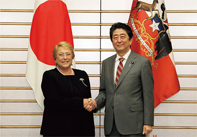 日・チリ首脳会談(2018年2月23日、東京 写真提供:内閣広報室)