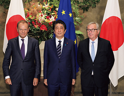 第25回日EU定期首脳協議(7月17日、東京 写真提供:内閣広報室)