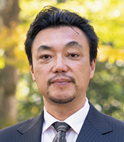立命館大学国際関係学部教授 白戸圭一