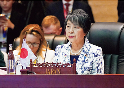 第14回EAS参加国外相会議に出席する上川外務大臣（7月27日、ラオス・ビエンチャン）