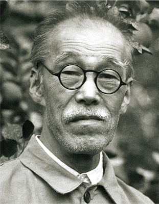 高村光太郎（写真提供：花巻高村光太郎記念会）