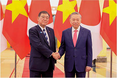 石破総理大臣とラム書記長との会談(4月27日、ベトナム・ハノイ 写真提供:首相官邸ホームページ)