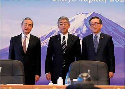 第11回日中韓外相会議に出席する岩屋外務大臣（3月22日、東京）