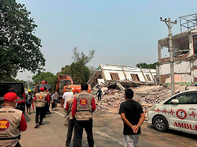 ミャンマーでのASEAN緊急対応評価チームの活動（写真提供：AHAセンター）