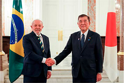 ルーラ・ブラジル大統領を出迎える石破総理大臣(3月26日、東京 写真提供:首相官邸ホームページ)