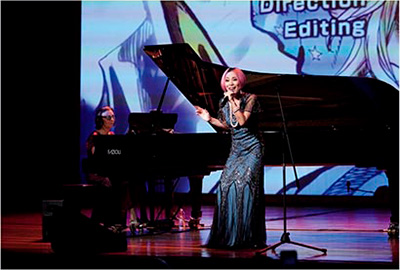 コスタリカ国立劇場での記念コンサート「J-Pop acustico by しほり」(2月21日、コスタリカ・サンホセ 写真提供:コスタリカ国立劇場)