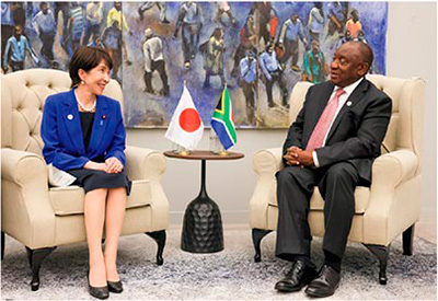 日・南アフリカ首脳会談(11月28日、南アフリカ・ヨハネスブルグ 写真提供:首相官邸ホームページ)