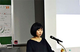 (写真2)「日本の国際協力」をテーマに講義を行いました。