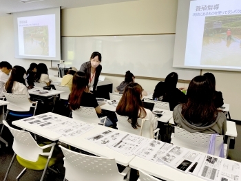 四天王寺大学での講座の様子(近景)