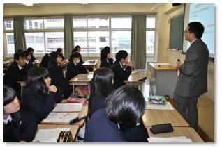 （写真）講義の様子2
