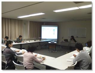 （写真）講義の様子1