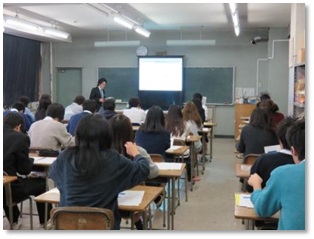 （写真）講義の様子2