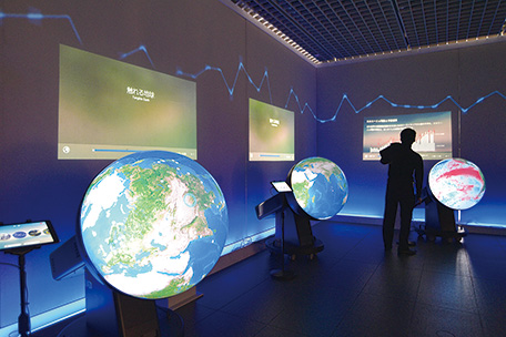 特別展示「触れる地球ミュージアム」(写真:UNISDR)