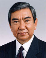 河野洋平外相