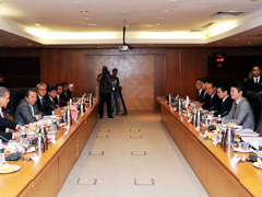 （写真）日・マレーシア外相会談及びワーキングランチ-2