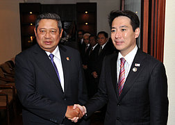 （写真）前原外務大臣によるユドヨノ・インドネシア大統領表敬