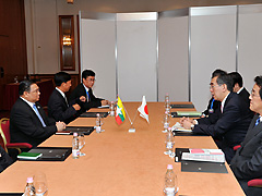 （写真）日・ミャンマー外相会談 2