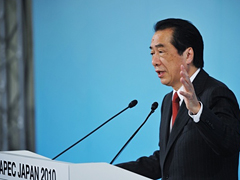 （写真）議長記者会見で演説する菅総理