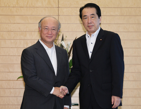 天野国際原子力機関（IAEA）事務局長により表敬を受ける菅総理1
