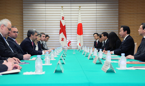 （写真）ギラウリ・グルジア首相との会談