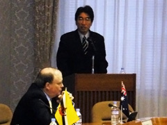 （吉良外務大臣政務官の写真）