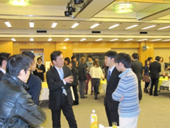 （写真）懇親会3