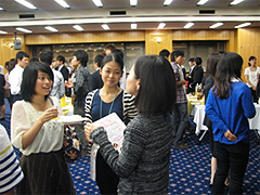 （写真）懇親会5
