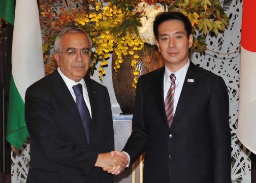 （写真）前原外務大臣とファイヤード・パレスチナ自治政府首相との夕食会