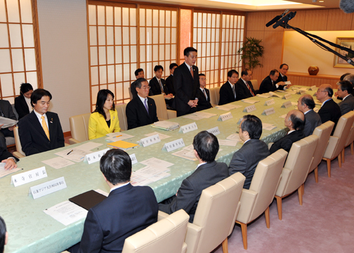 （写真）「経済外交推進本部」の設置及び第1回会合の開催