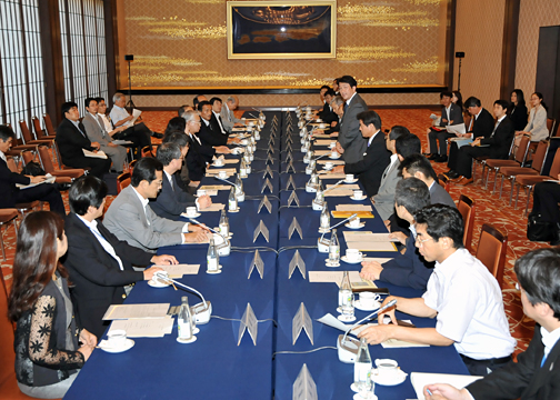 （写真）サウジアラビア・ジャナドリヤ祭連絡支援協議会第一回会合の開催
