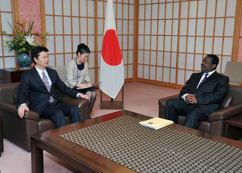 ムダバディ・ケニア共和国副首相兼地方自治大臣と玄葉外務大臣の会談