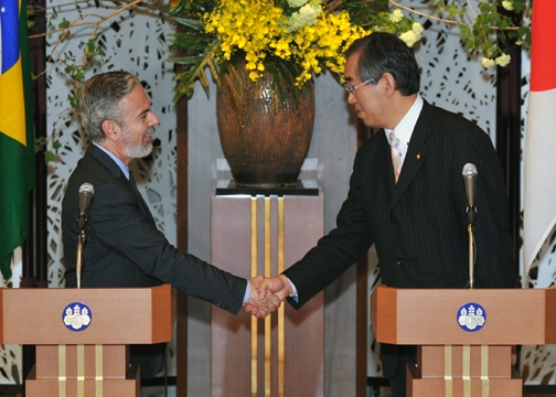 (写真)日・ブラジル外相会談