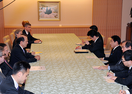 ルース駐日米国大使による岸田外務大臣表敬 (2)