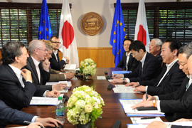 (Photo)Japan-EU Summit Meeting-2