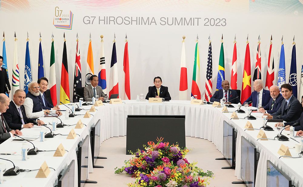 G7 Leaders during Session 6 2