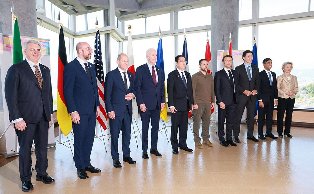 The G7 leaders and Ukraine’s President Zelenskyy during Session 8 2