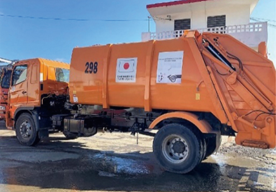 A photo of Garbage compactor