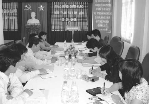 A scene of a local study at the Vietnam Bank for Social Policies (Photo: the Ministry of Finance)