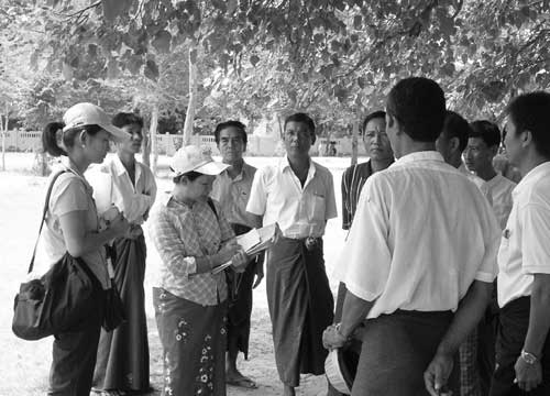 Ms. Mori (left) attending an opinion sharing meeting (Source: Ms. Mori)