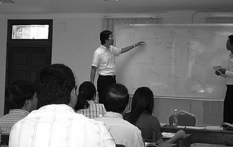 Training for instructor candidates by Expert Tatemoto